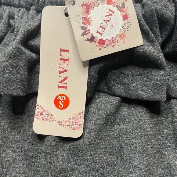 Leani Gray Strapless Romper with pockets!!!- Size Small - Picture 4 of 4